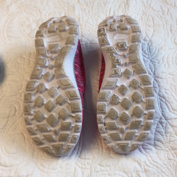 Danskin Now Memory Foam Shoes - Picture 5 of 8